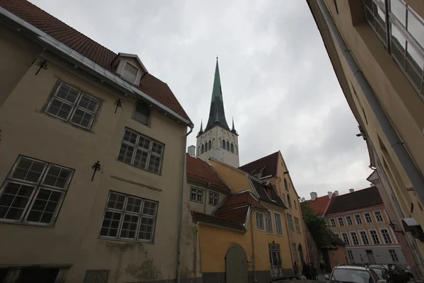 Strade della vecchia Tallinn — Foto Stock