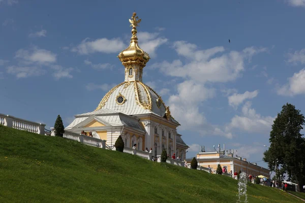 Iglesia de Peterhof Palacio — Foto de Stock