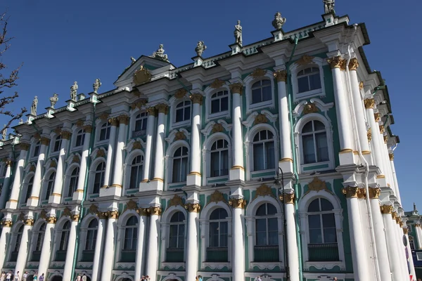 Hermitage (Winter palace) in Saint-Petersburg, — Stock Photo, Image