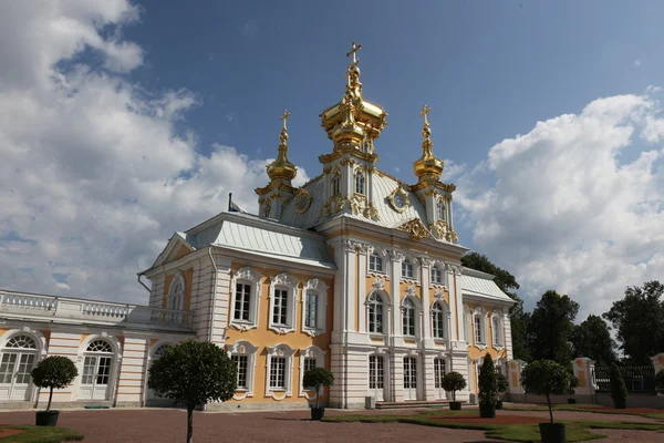 Palacio en Peterhof —  Fotos de Stock