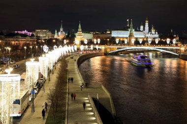 Moskova Kremlin Sarayı Kiliseli, Moskova nehir kenarında, Rusya