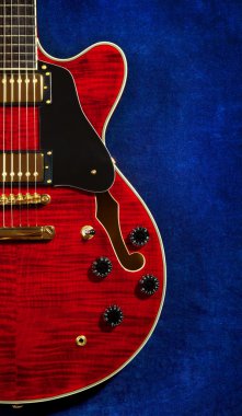 yarı boş gitar