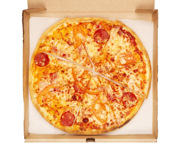 Pizza en caja —  Fotos de Stock