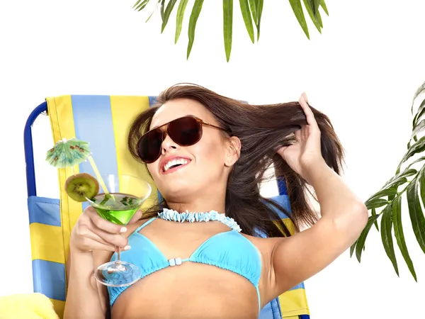 Girl in bikini drinking cocktail. — Stock Photo, Image