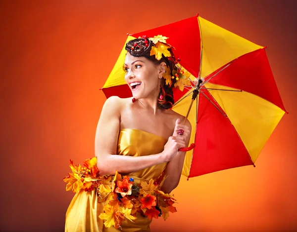 Girl with autumn hairstyle and make up. — Stock Photo, Image