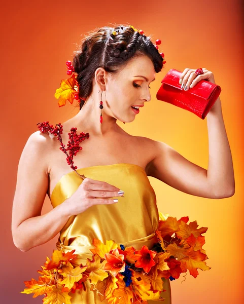 Girl with autumn hairstyle and make up. — Stock Photo, Image