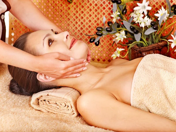 Woman getting body massage . — Stock Photo, Image