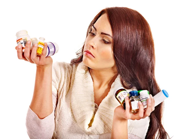 Mujer tomando pastillas y tabletas . — Foto de Stock