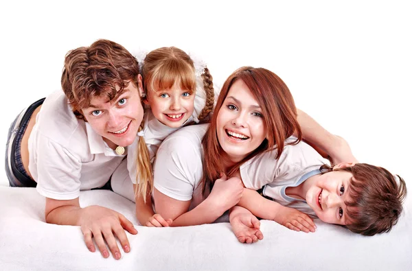 Szczęśliwa rodzina z dziećmi. — Zdjęcie stockowe
