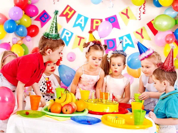 Fiesta de cumpleaños infantil  . — Foto de Stock