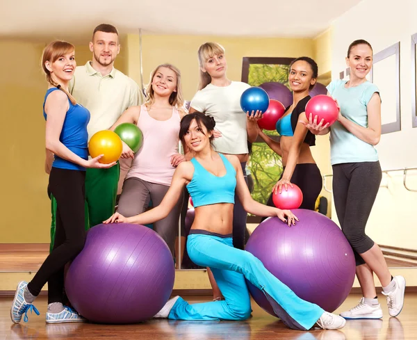 aerobik dersinde grup.