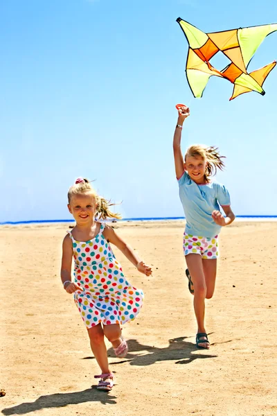 Kid flying kite outdoor. — Stock Photo, Image