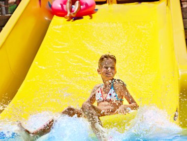 su kaydırağı aquapark, çocuk.