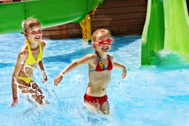 su kaydırağı aquapark, çocuk.
