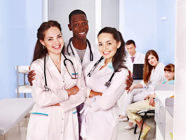 Equipe de médico no hospital . — Fotografia de Stock