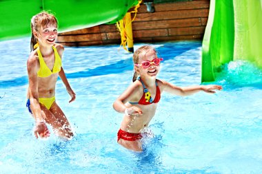 su kaydırağı aquapark, çocuk.
