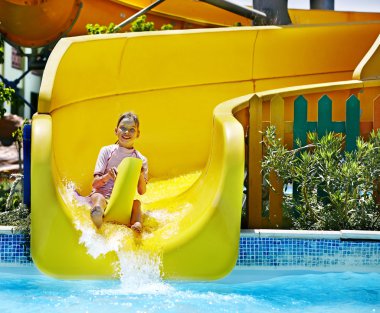 su kaydırağı aquapark, çocuk.