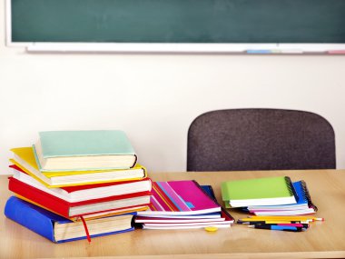 Okul Malzemelerine Dön.