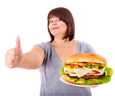 Hamburger yiyen kadın.