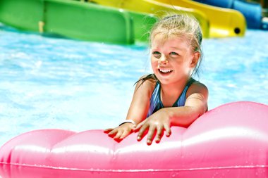 su kaydırağı aquapark, çocuk.