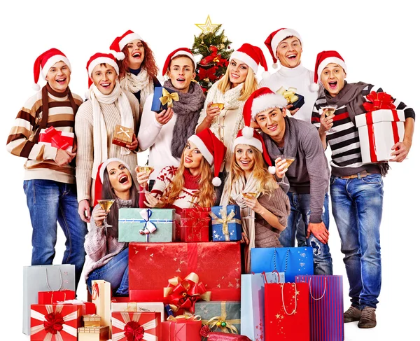 Grupp människor och julgran. — Stockfoto