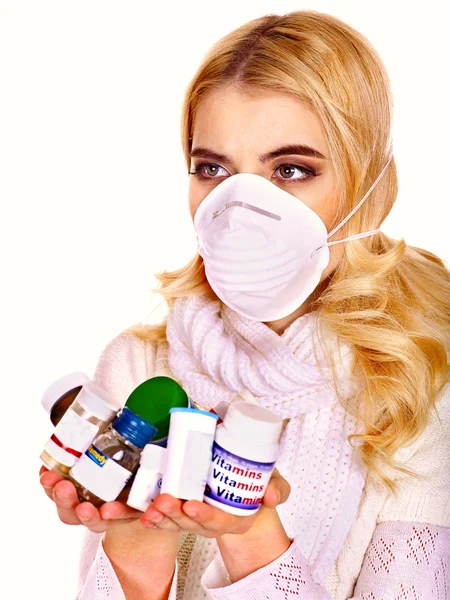 Młoda kobieta ma grypę — Zdjęcie stockowe