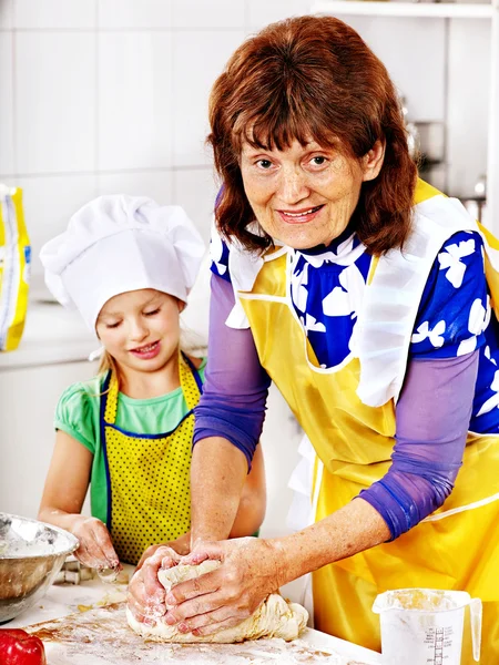 Plätzchen backen. — Stockfoto