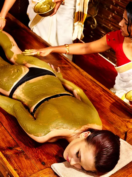 Kvinna och spa massage. — ストック写真