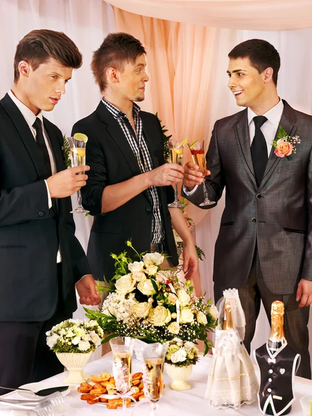 Grupo de hombres personas en la fiesta del escenario  . — Foto de Stock