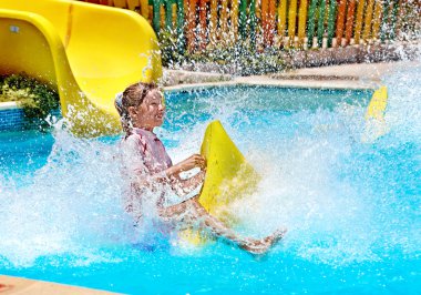 su kaydırağı aquapark, çocuk.