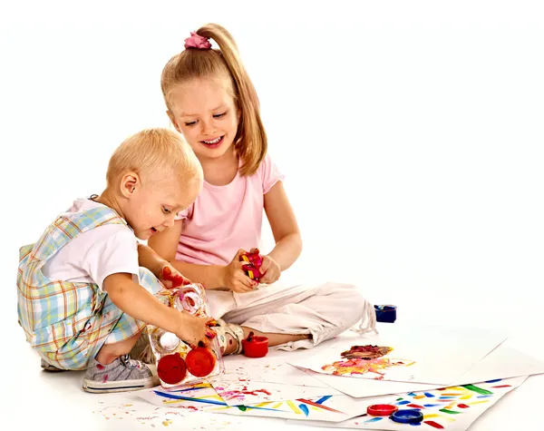 Kindermalerei mit Fingerfarbe. — Stockfoto