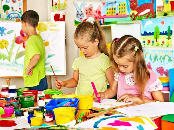 Crianças Pintura — Fotografia de Stock