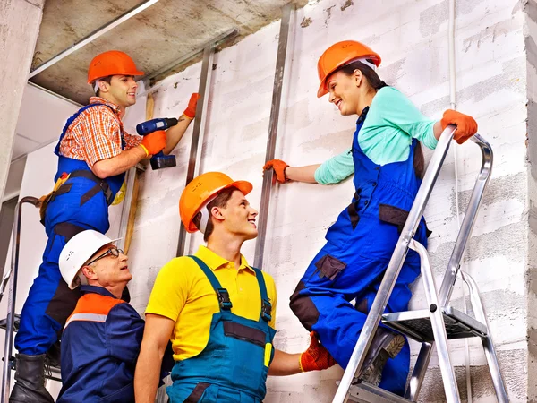 Construtores em uniforme . — Fotografia de Stock