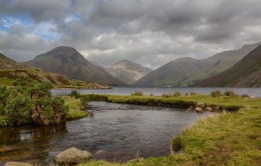 su İngiliz lake District idin