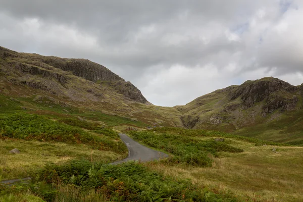 Visa mot eskdale från hardknott pass — Stockfoto