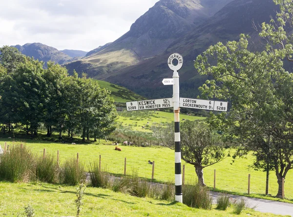 Buttermere sign in english lake district — Stock Photo, Image