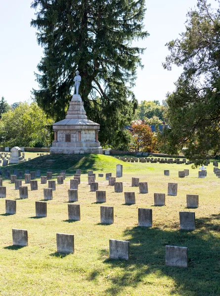 Cemitério Confederado em Fredericksburg VA — Fotografia de Stock