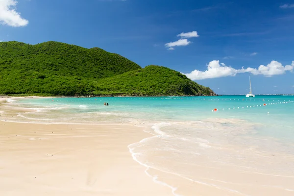 Glorieuze strand van anse marcel op st martin — Stockfoto