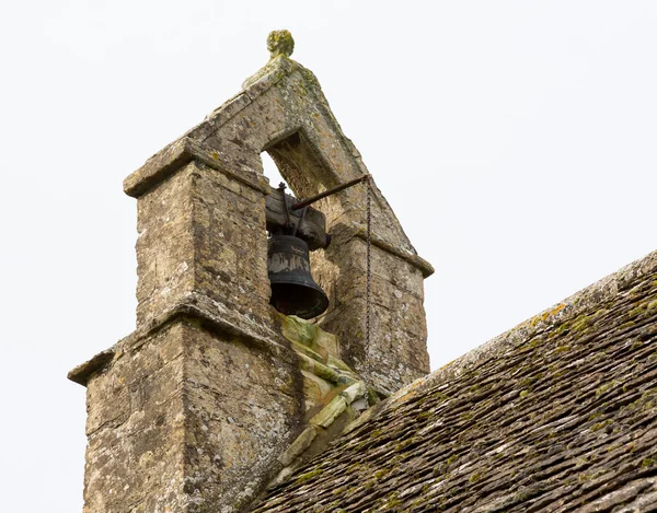 Exteriör av st oswald socken kyrkan widford — Stockfoto