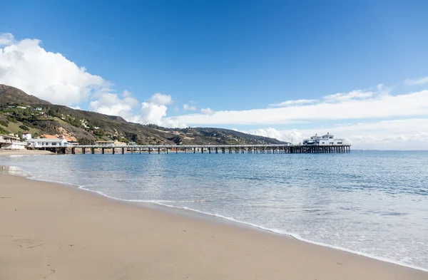 Piren vid malibu lagunen Kalifornien — Stockfoto