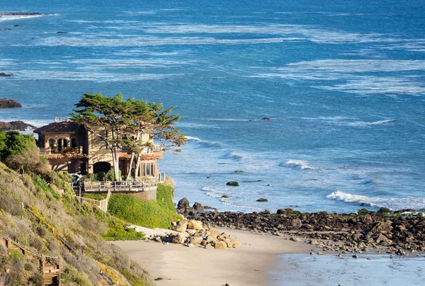 Casas por oceano em Malibu califórnia — Fotografia de Stock