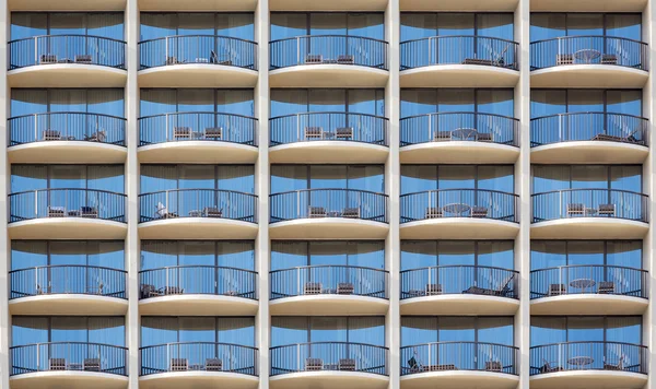 Wzór na balkonach hotelowych pokój — Zdjęcie stockowe