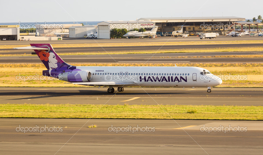 havaiana avião boeing 717 fotografia de stock editorial