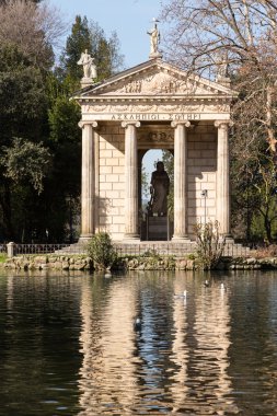 Giardino del lago, Roma İtalya Gölü