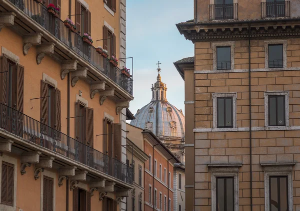 Dusk in famous Piazza Navona — Stock Photo, Image