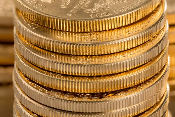 Collectie van een ounce gouden munten — Stockfoto