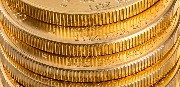 Збірка однієї унції золотих монет — стокове фото