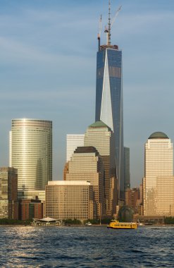 Dünya Ticaret Merkezi new York'ta nihai yüksekliğe ulaştığı