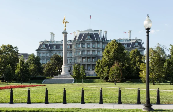 Здание исполнительной власти в Вашингтоне — стоковое фото