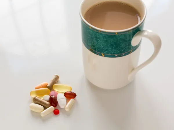 Samling av vitaminer och kosttillskott — Stockfoto